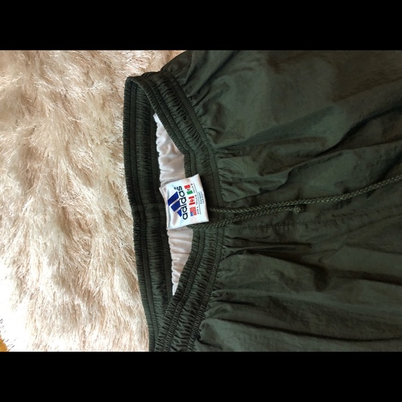 Adidas suit - Picture 5 of 6